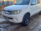 Toyota Hilux 2008 года за 5 300 000 тг. в Атырау