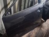 Дверь перед левый Toyota Camry 50-55 за 100 тг. в Алматы – фото 3