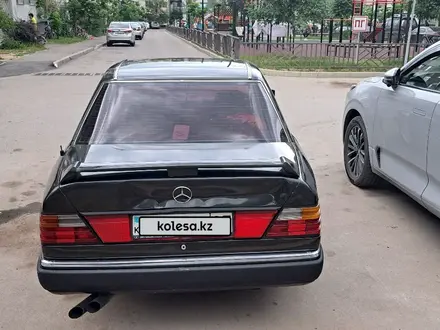 Mercedes-Benz E 230 1990 года за 850 000 тг. в Алматы – фото 4