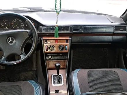 Mercedes-Benz E 230 1990 года за 850 000 тг. в Алматы – фото 7
