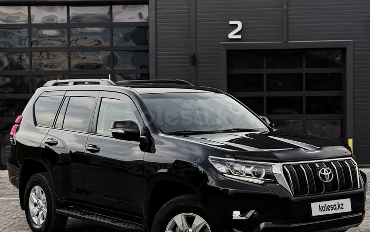 Toyota Land Cruiser Prado 2018 года за 19 300 000 тг. в Петропавловск