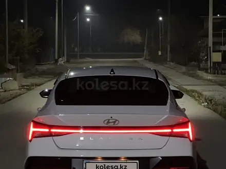 Hyundai Elantra 2023 года за 9 000 000 тг. в Туркестан