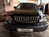 Lexus RX 300 2002 года за 5 500 000 тг. в Алматы