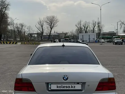 BMW 735 2000 года за 4 000 000 тг. в Алматы – фото 4