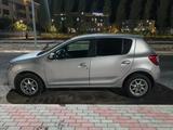 Renault Sandero 2015 годаүшін3 400 000 тг. в Астана – фото 4