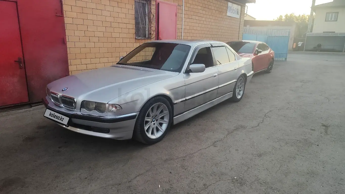 BMW 7 Series, 1999