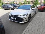 Toyota Avalon 2023 года за 18 000 000 тг. в Алматы