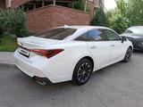 Toyota Avalon 2023 года за 18 000 000 тг. в Алматы – фото 3