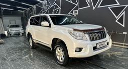 Toyota Land Cruiser Prado 2009 года за 12 800 000 тг. в Актау – фото 2