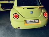 Volkswagen Beetle 2000 года за 5 000 000 тг. в Алматы – фото 2