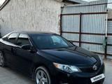 Toyota Camry 2013 года за 9 000 000 тг. в Жанаозен – фото 3