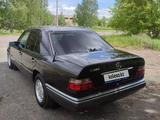 Mercedes-Benz E 280 1993 годаүшін2 750 000 тг. в Петропавловск – фото 4