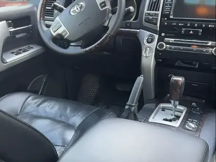 Toyota Land Cruiser 2013 года за 22 100 000 тг. в Астана – фото 4
