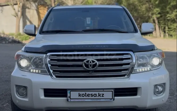 Toyota Land Cruiser 2013 года за 22 100 000 тг. в Астана