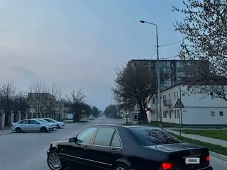 Mercedes-Benz S 320