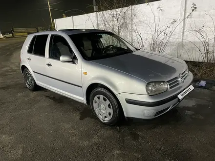 Volkswagen Golf 1998 года за 3 100 000 тг. в Тараз