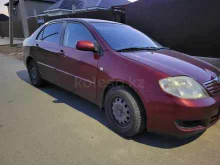 Toyota Corolla 2005 года за 2 700 000 тг. в Атырау – фото 2