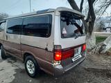 Toyota Hiace 1993 годаfor2 000 000 тг. в Алматы – фото 3