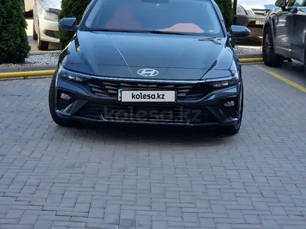 Hyundai Elantra 2023 года за 6 700 000 тг. в Алматы – фото 23