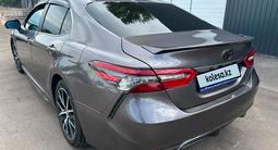 Toyota Camry 2021 года за 10 882 250 тг. в Алматы – фото 5