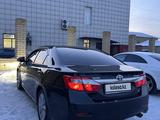 Toyota Camry 2014 годаүшін13 500 000 тг. в Семей – фото 4