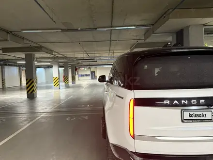 Land Rover Range Rover 2024 года за 100 000 000 тг. в Астана – фото 14