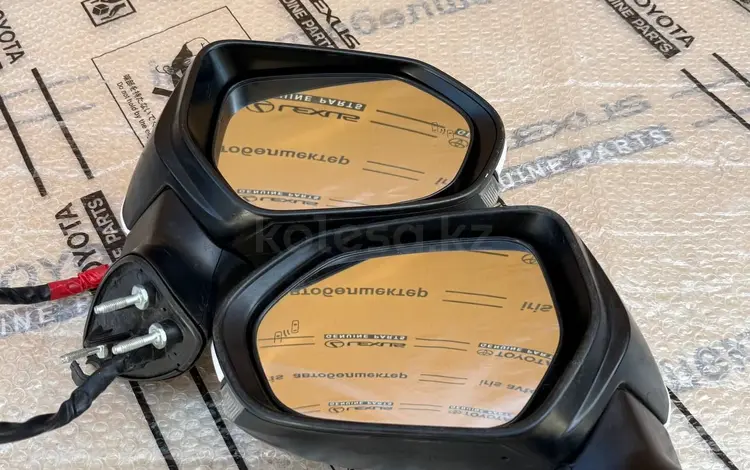 Боковое зеркало Toyota Camry 75 (bsm-датчик) ORIGINAL за 10 000 тг. в Алматы