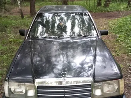 Mercedes-Benz E 200 1990 года за 1 200 000 тг. в Петропавловск