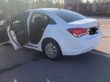 Chevrolet Cruze 2013 года за 2 800 000 тг. в Алматы – фото 2