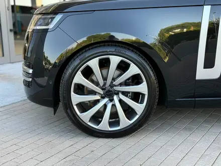 Land Rover Range Rover Autobiography 2026 года за 148 490 000 тг. в Алматы – фото 13