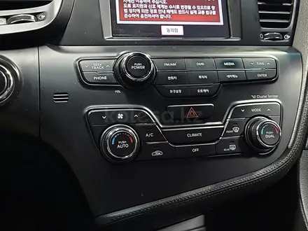 Kia K5 2010 года за 6 590 000 тг. в Алматы – фото 16
