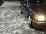 Mercedes-Benz E 260 1990 годаүшін1 300 000 тг. в Алматы – фото 3