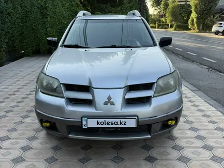 Mitsubishi Outlander, 2003