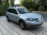 Mitsubishi Outlander 2003 года за 2 550 000 тг. в Шымкент – фото 2
