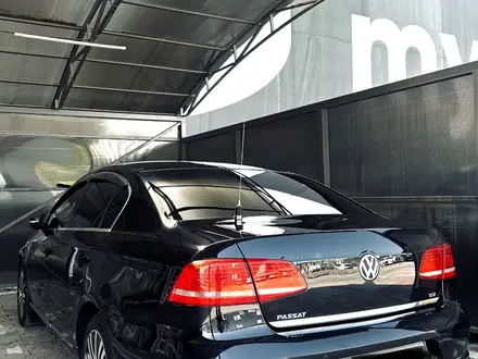 Volkswagen Passat 2013 года за 5 500 000 тг. в Алматы – фото 3
