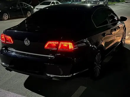 Volkswagen Passat 2013 года за 5 500 000 тг. в Алматы – фото 6