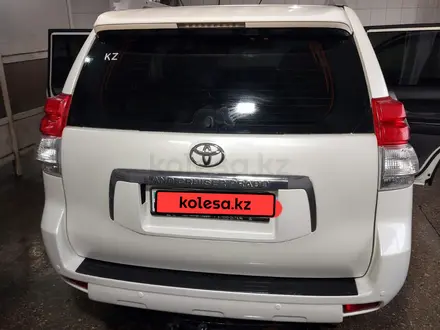 Toyota Land Cruiser Prado 2013 года за 11 900 000 тг. в Уральск – фото 3