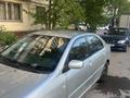 Toyota Corolla 2004 года за 2 300 000 тг. в Астана – фото 2