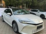 Toyota Camry 2024 года за 16 400 000 тг. в Алматы