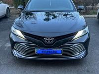 Toyota Camry 2019 года за 14 200 000 тг. в Шымкент