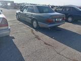 Mercedes-Benz E 230 1992 годаfor800 000 тг. в Тараз – фото 4