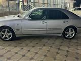 Mercedes-Benz E 240 1996 годаүшін3 200 000 тг. в Шымкент – фото 3