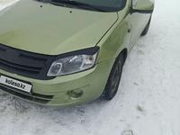 ВАЗ (Lada) Granta 2190 2013 годаүшін1 400 000 тг. в Атырау