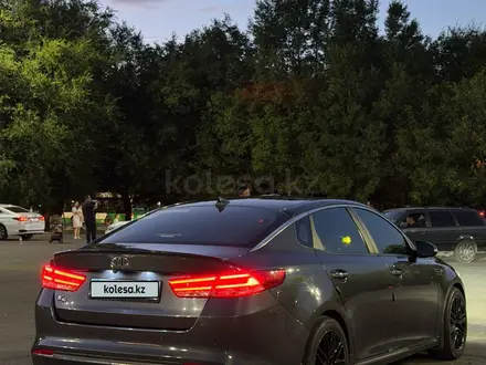 Kia K5 2015 года за 7 800 000 тг. в Тараз – фото 4