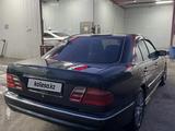 Mercedes-Benz E 280 1996 года за 2 600 000 тг. в Алматы