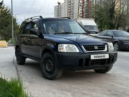 Honda CR-V 1996 года за 3 000 000 тг. в Алматы