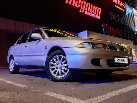 Mitsubishi Carisma 1998 года за 1 600 000 тг. в Алматы – фото 10