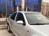 Volkswagen Jetta 2003 года за 2 400 000 тг. в Актау – фото 3