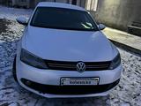 Volkswagen Jetta 2014 года за 6 300 000 тг. в Уральск – фото 4