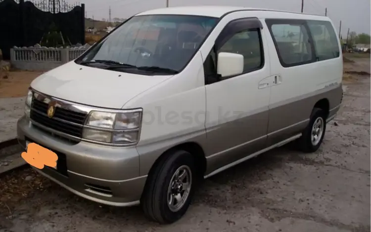 Nissan Elgrand 1997 года за 10 000 тг. в Караганда